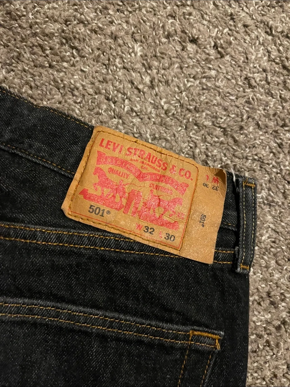 Levi's Men's Black Straight Jeans